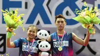 Ganda campuran Indonesia Ronald Alexander/Melati Daeva Octavianti merebut gelar juara Chinese Taipei Open Grand Prix 2015, Minggu (18/10/2015). (Liputan6.com/Humas PP PBSI)