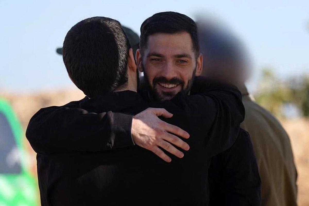 FOTO: Akhir Penantian Dua Tahun, Seluruh Sandera Israel Dibebaskan Militan Hamas