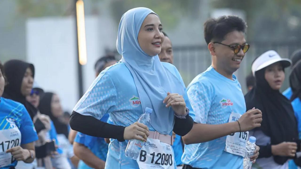 Dalam ajang ini juga dikuti sejumlah publik figure selebriti salah satunya seperti, Zaskia Sungkar.