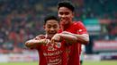 <p>Pemain Persija Jakarta, Rio Fahmi (depan) bersama Muhammad Ferarri melakukan selebrasi setelah mencetak gol kedua Persija ke gawang Rans Nusantara FC pada laga BRI Liga 1 di Stadion Patriot Candrabhaga, Bekasi, Jumat (3/2/2023). (Bola.com/M Iqbal Ichsan)</p>