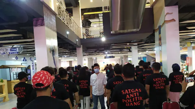 PSI Surabaya membentuk satgas anti politik uang dengan menerjunkan 400 orang (Foto: Liputan6.com/Dian Kurniawan)