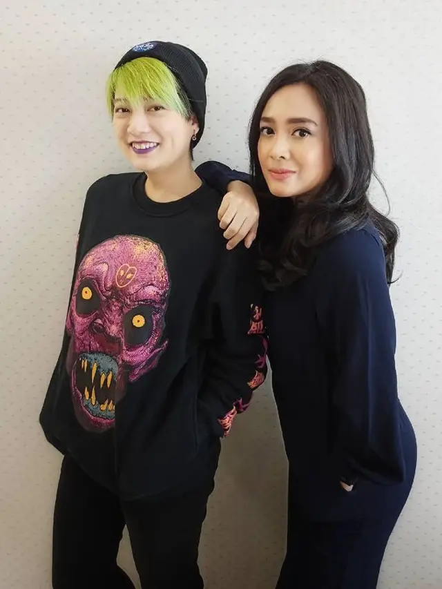 [Fimela] Leony dan Dea Ananda