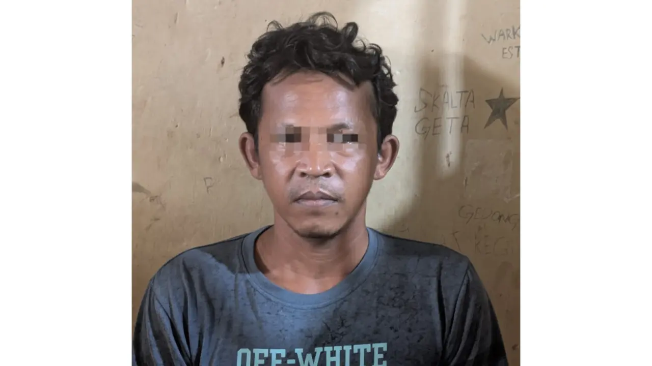 DI, buronan polisi kasus penggelapan sepeda motor yang diringkus saat mudik ke kampung halamannya, Pringsewu, Lampung (Istimewa)