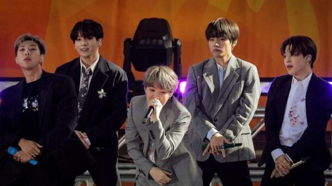 Golden Disc Awards telah menjadi bagian integral dari industri musik Korea Selatan sejak pertama kali diadakan pada tahun 1986.