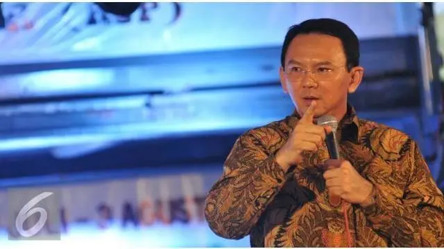 News Flash: Ahok Perintahkan Tranjakarta Ambil Alih Semua Rute Bus di Jakarta