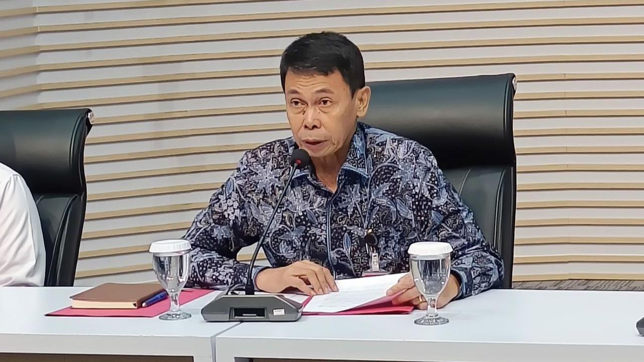 Pengadilan Tipikor Jakarta kembali menahan Gazalba selama persidangan kasus dugaan korupsi penanganan perkara di Mahkamah Agung. <br>