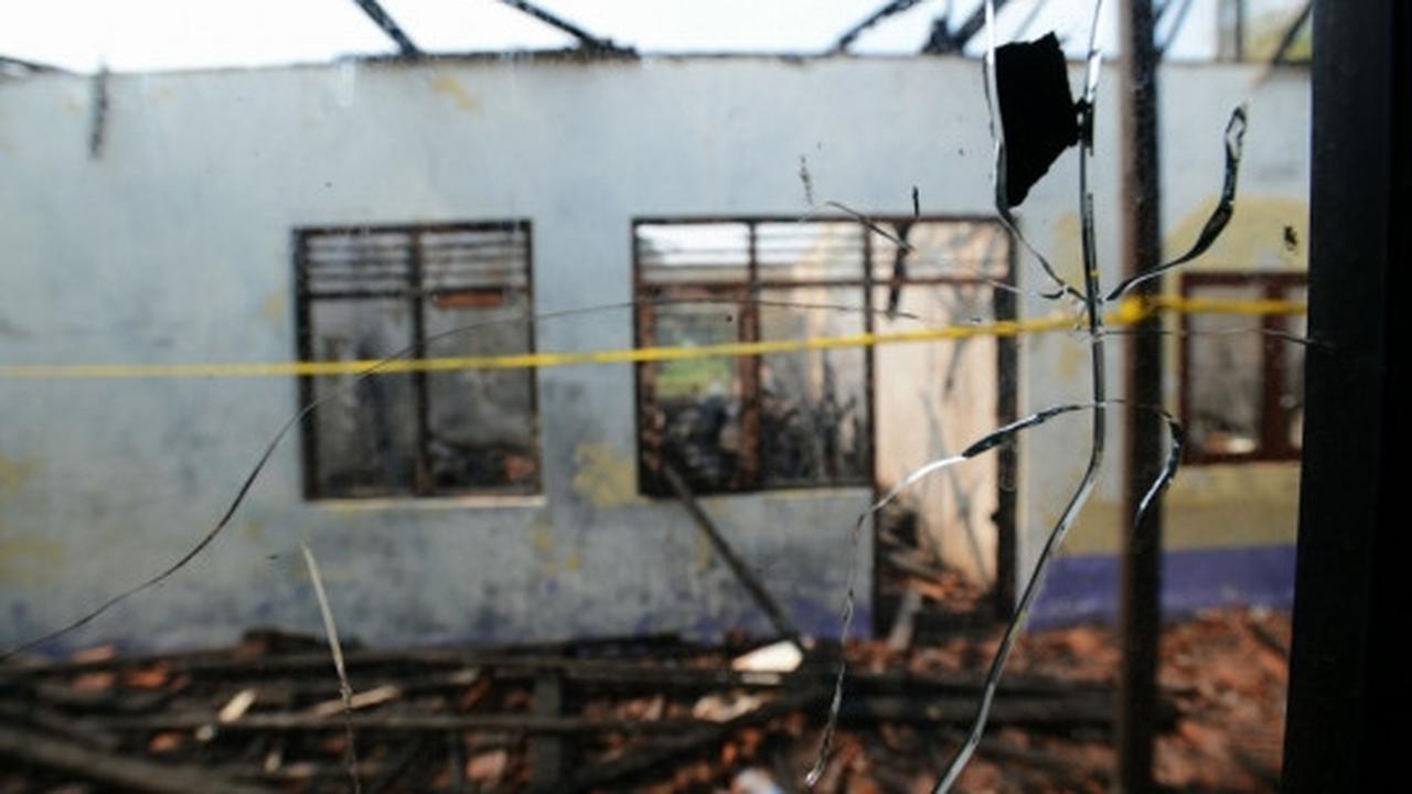 Kak Seto tinjau kantor Komnas Perlindungan Anak yang ludes terbakar