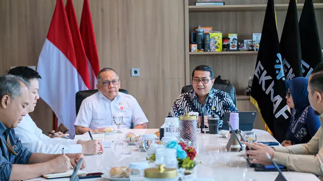 Menteri Ekraf Teuku Riefky Harsya menerima audiensi Kepala BRIN Laksana Tri Handoko