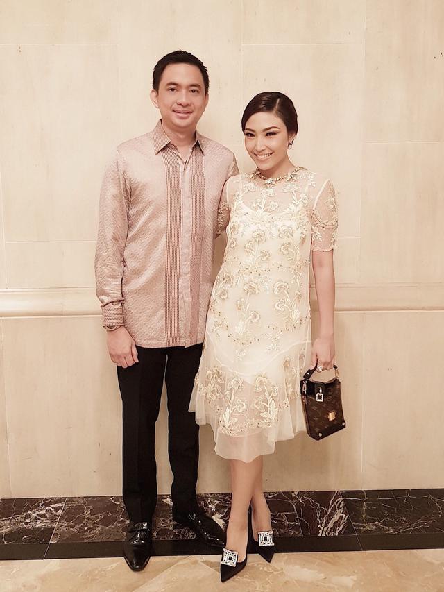 Saat Ayu Dewi Batal Dinikahi Zumi Zola Regi Datau Girang Showbiz Liputan6 Com