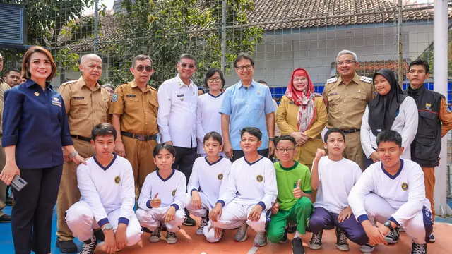 Perwakilan Kantor Komunikasi Kepresidenan (PCO), Prita Laura (paling kiri) mengatkan CKG merupakan bagian dari kebijakan pembangunan SDM yang unggul. (Dok Kemenkes)
