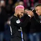 Neymar dan Kylian Mbappe saat PSG menghadapi Montpellier di Parc des Princes, Paris (1/2/2020). (AFP/Martin Bureau)