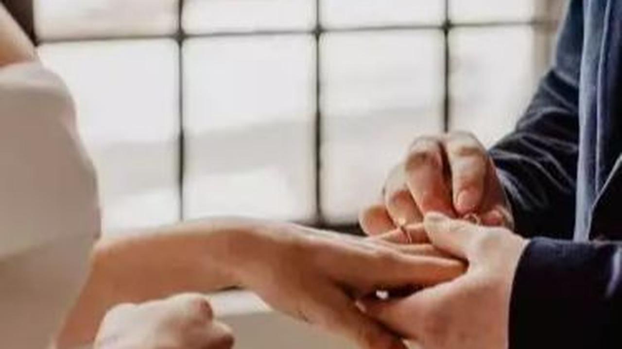 55 Ucapan Selamat Ulang Tahun Pernikahan Bahasa  Inggris Paling Romantis, Bikin Pasangan Senyum Bahagia