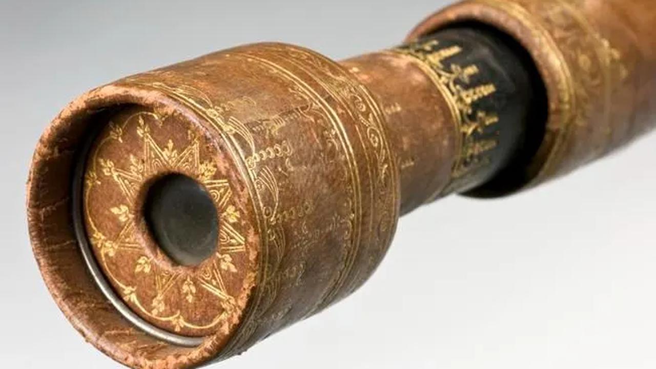 Pengamatan ini dituliskan Galileo di dalam karya klasiknya, Sidereus Nuncius atau Starry Messenger. Diterbitkan pada tahun 1610, ini adalah karya ilmiah pertama yang didasarkan pada pengamatan teleskopik.