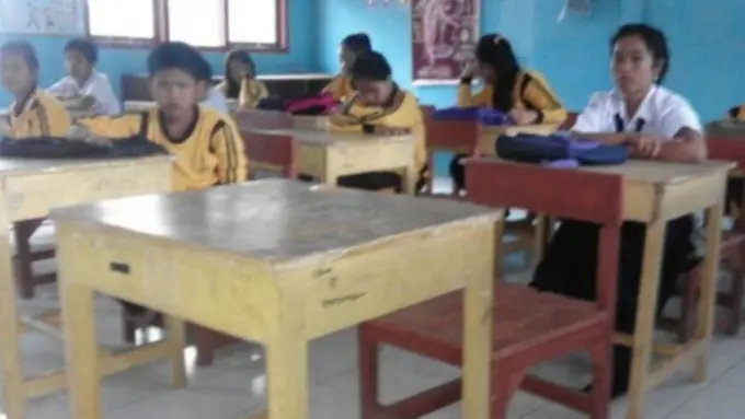 Tewas Diperkosa 14 ABG, Meja Belajar Yuyun Kini Jadi Sorotan