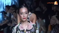 Ini Cara Samarkan Bentuk Tubuh Sintal Saat Pakai Batik