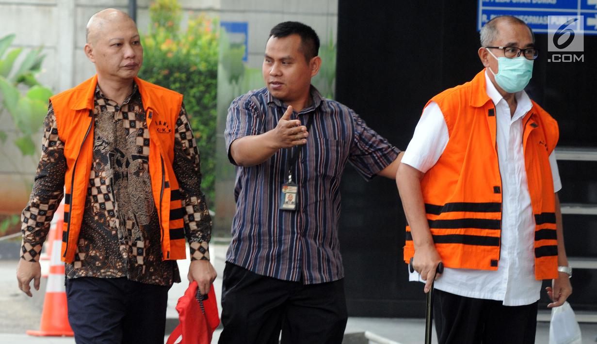 FOTO: KPK Kembali Periksa Bupati Bandung Barat dan ...