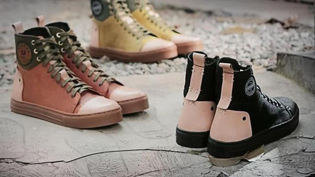 17 Merk Sepatu Lokal dengan Kualitas Premium dan Harganya Lebih Masuk Akal