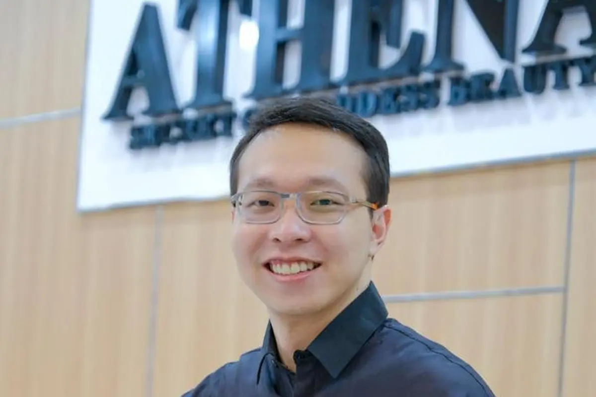 dr. Richard Lee