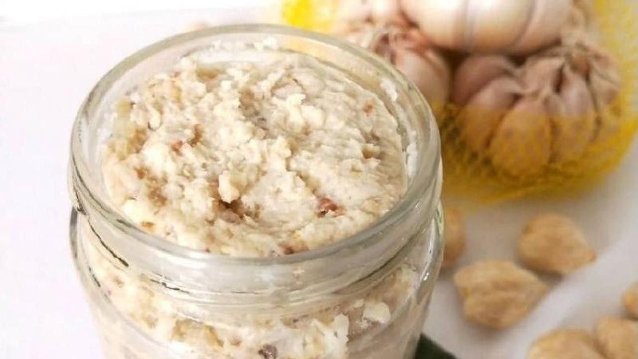 1. Bumbu Dasar Putih
