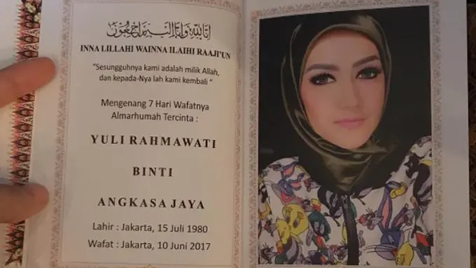 [Bintang] Julia Perez