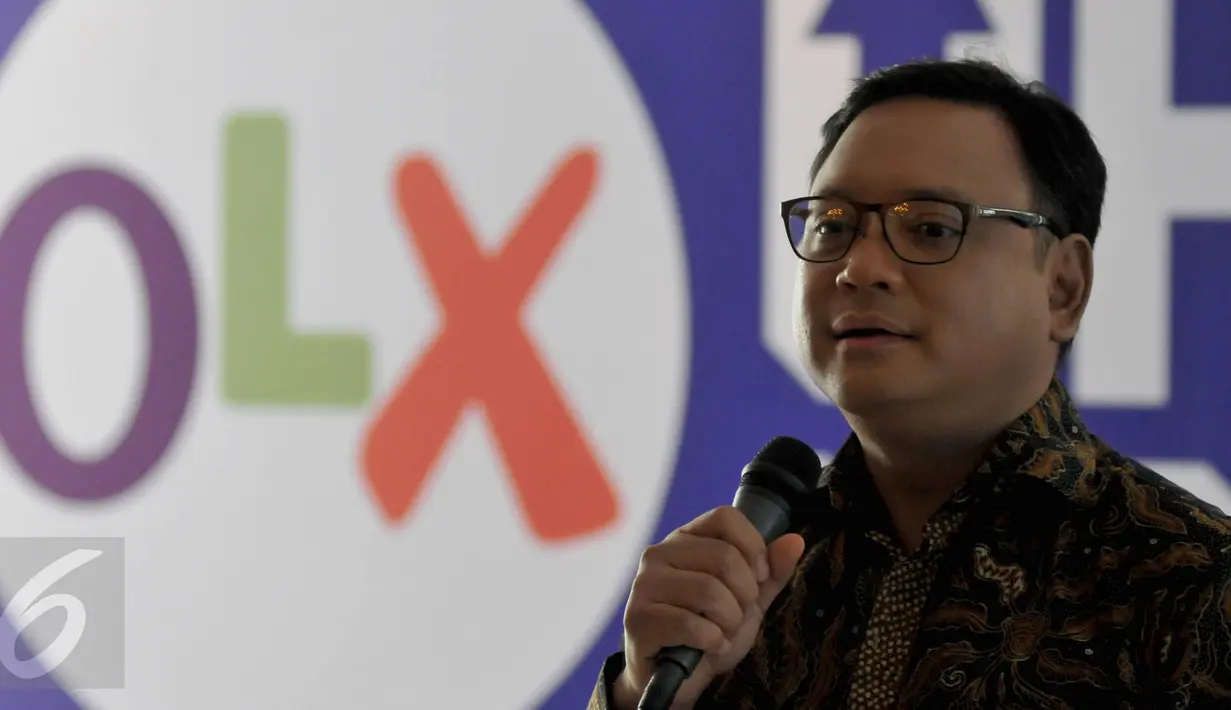 CEO OLX Indonesia, Daniel Tumiwa memberikan kata sambutan dalam acara peluncuran progam OLX Upgrade Indonesia, Jakarta, Jumat, (14/8/2015). (Liputan6.com/Johan Tallo)