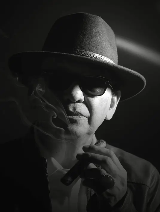 Meskis sudah banyak membintangi film, namun Roy Marten amat rindu dengan peran seorang mafia. (Fathan Rangkuti/Bintang.com)