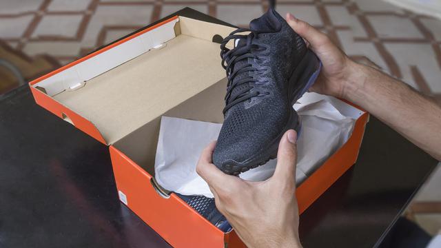 Aplikasi Beli Sneakers Original