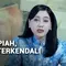 Terus merosotnya nilai tukar Rupiah terhadap Dolar Amerika Serikat hingga tembus Rp18.000 per Dolar turut menekan sektor jasa keuangan. Tetapi, menurut OJK, khusus industri perbankan masih berada dalam kondisi terkendali dan permodalan yang tebal.