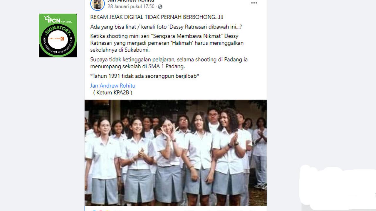 Cek Fakta Liputan6.com menelusuri klaim foto tidak ada siswi di Padang yang berhijab pada 1991