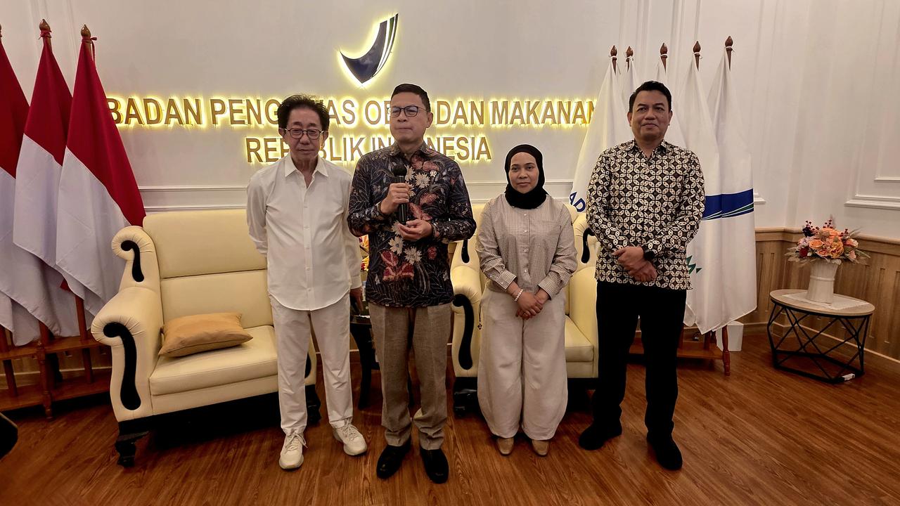 Bantu Pemulihan Korban Bencana NTT, Sido Muncul Salurkan Rp400 Juta melalui BPOM