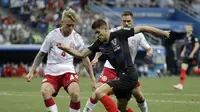 menang 3-2 atas Denmark dalam babak adu penalti pada 16 besar Piala Dunia 2018, di Nizhny Novgorod Stadium, Minggu (1/7/2018). (AP/Gregorio Borgia)