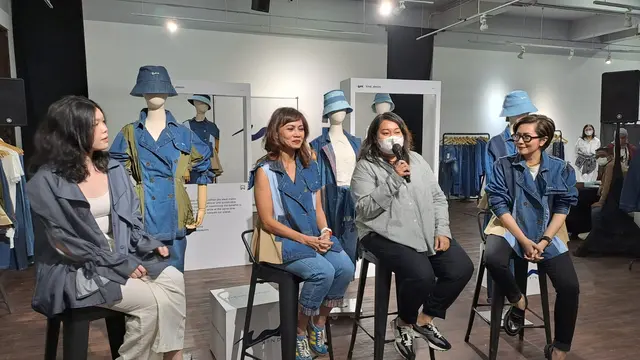 Peluncuran kolaborasi Kind Denim dengan Purana Indonesia dan Rinda Salmun di Jakarta, Januari 2023.