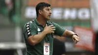 Ditanya soal Alfredo Vera, Pelatih Sementara Arema: Pernah Main Bareng