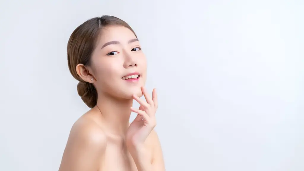 Tampil cantik tidak harus mahal, karena dengan langkah sederhana, bahan alami, dan perawatan yang konsisten, siapa pun bisa menjaga penampilan tetap segar dan percaya diri tanpa perlu mengeluarkan banyak biaya. (Foto: Lifestylememory)