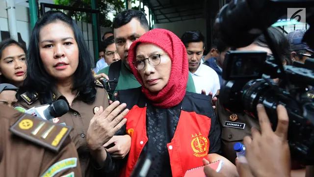 Ratna Sarumpaet