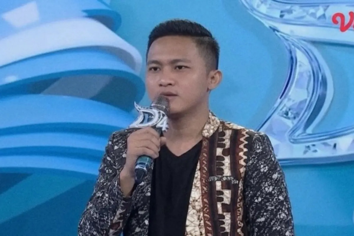 Ari Izam