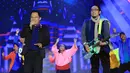 Grup band Wali pun juga hadir menjadi salah satu pengisi acara yang memeriahkan panggung megah SCTV di Gempita 2018. Lagu-lagu miliknya mereka bawakan menghibur masyarakat yang hadir. (Deki Prayoga/Bintang.com)