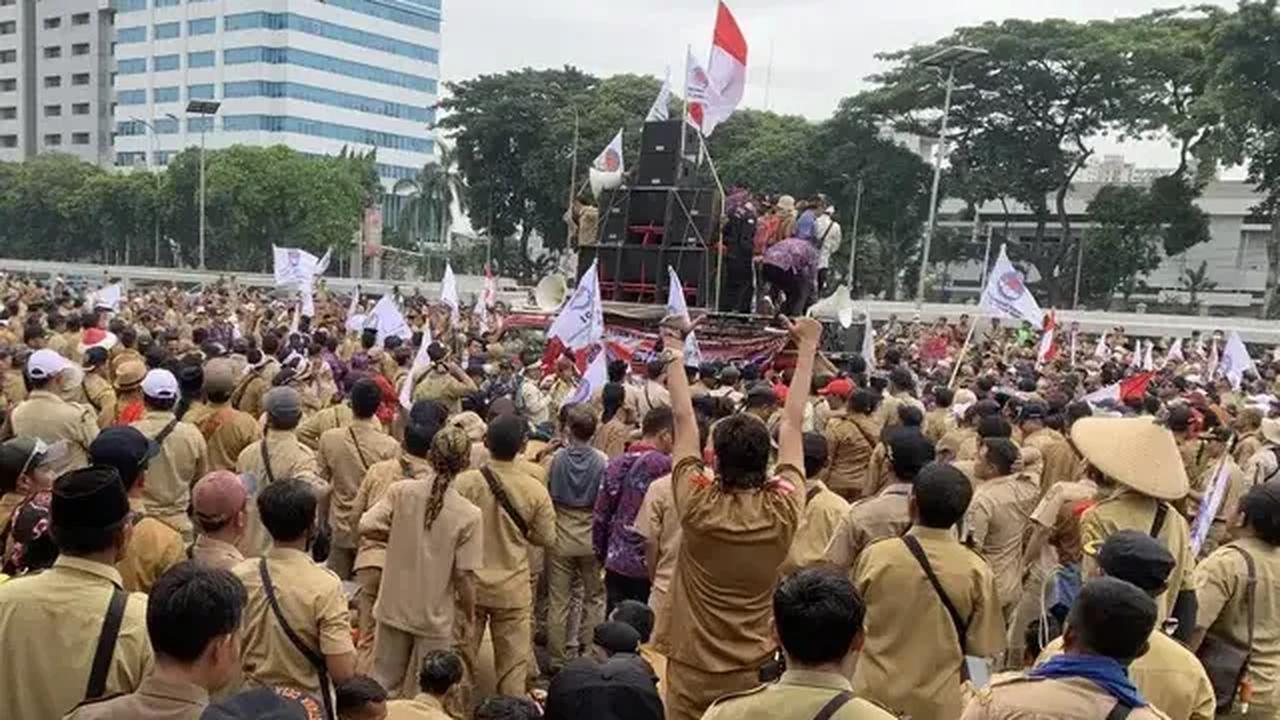 Tauhid menekankan, rekrutmen fleksibel tidak dapat dimaknai setiap bulan instansi membuka seleksi. Bisa saja, kata Tauhid, pemerintah membuat aturan baku agar seleksi CASN dibuka setiap semester.