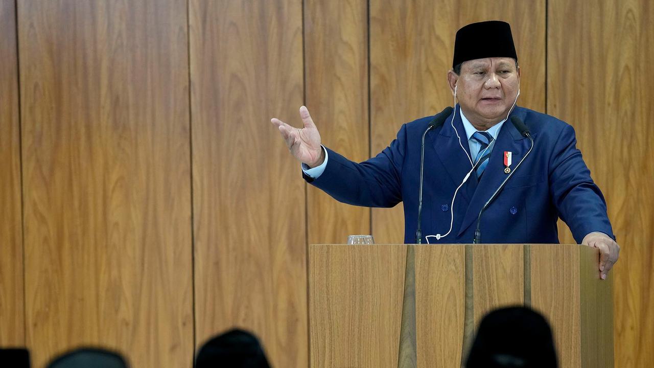 VIDEO: Prabowo Temui Langsung Presiden Trump Nego Perang Usai AS 'Tembak' RI Tarif 32 Persen
