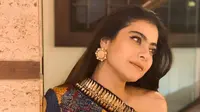 Kayol salah satu aktris India yang tak pernah bosan mengenakan sari dan membuatnya selalu tampil memesona (Dok.Instagram/@kajol/https://www.instagram.com/p/B6D2tcCppK9/Komarudin)