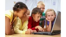 Anak-anak di bawah 18 tahun belum membutuhkan media sosial. Justru yang harus mereka kerjakan adalah pembentukan konsep diri (self concept). Perbanyak interaksi langsung dengan dunia luar.