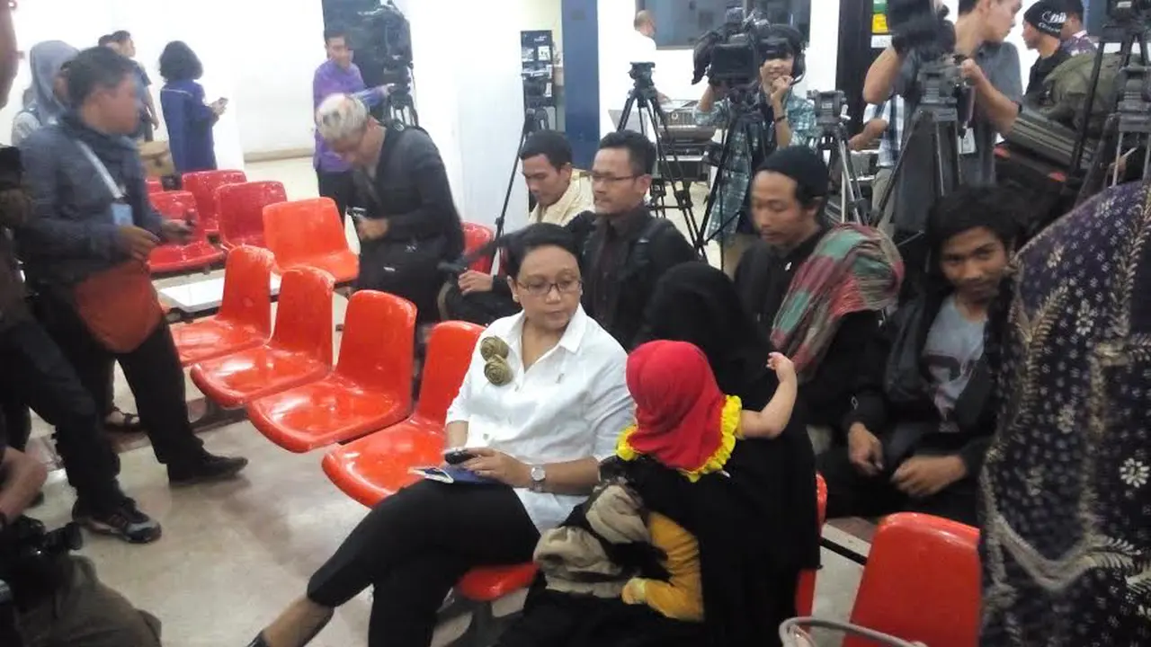 Menlu Retno