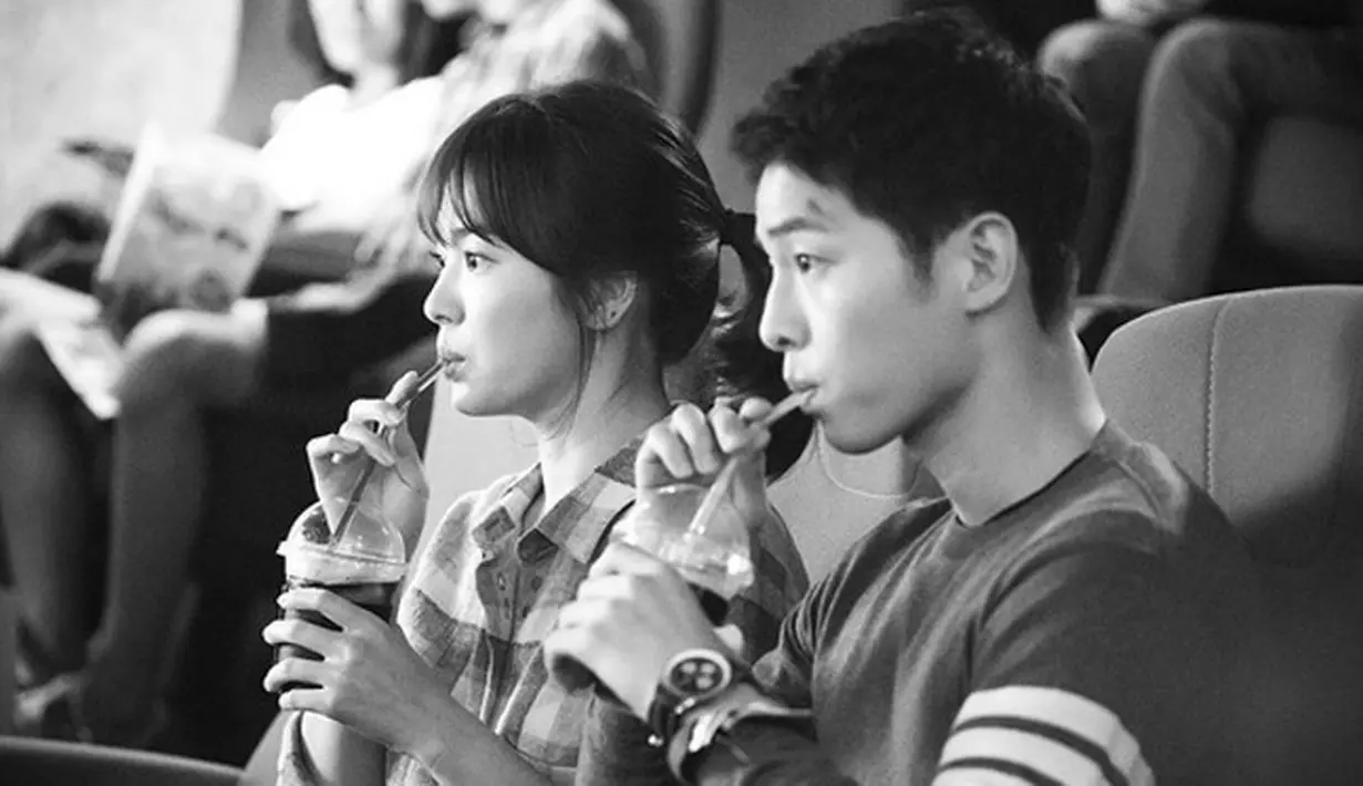 Kurang dari satu bulan jelang hari bahagia Song Joong Ki  dan Song Hye Kyo, kabar tak sedap justru menimpa calon mempelai wanita. Song Hye Kyo dikabarkan sedang berbadan dua. Benarkah? (Instagram/kyo1122)