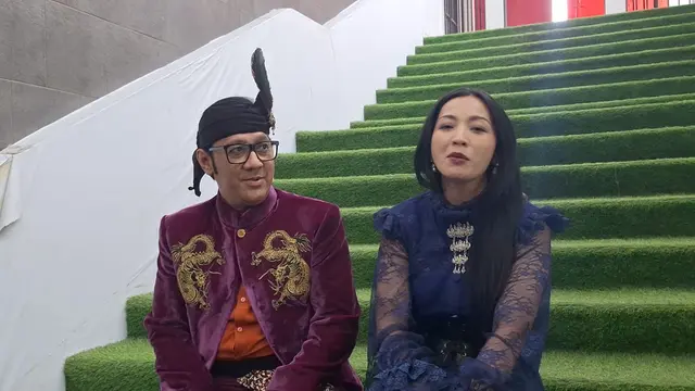 Andre Taulany dan Hesti Purwadinata