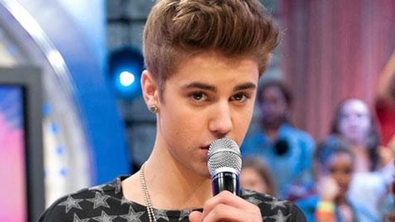 Lagu Bieber bercerita tentang kisah cinta pasangan gay