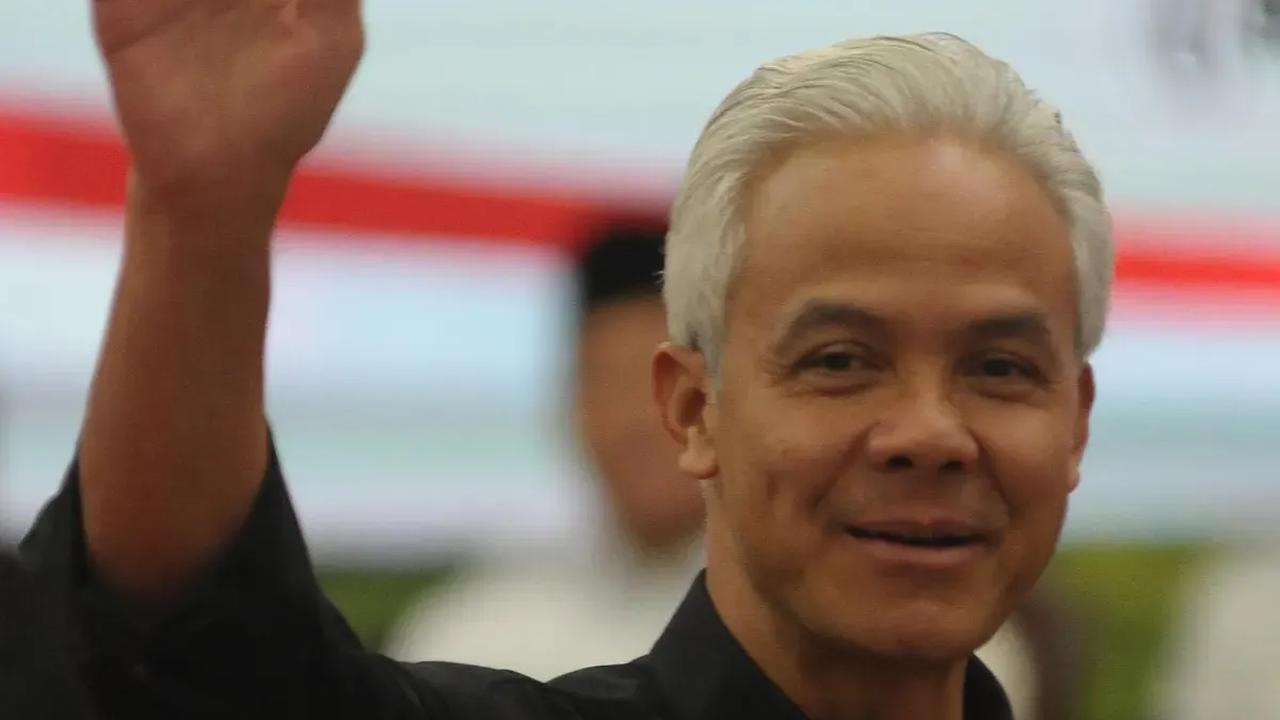 Ganjar Pranowo Akui Sudah Beruban Sebelum Usia 20, Ini Penyebab Rambut Beruban Prematur