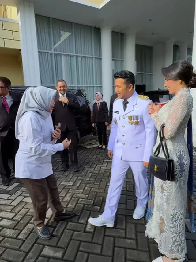 Pesona Cantik Arumi Bachsin Jinjing Tas Branded Lokal Seharga Rp12 Jutaan di Pelantikan Kepala Daerah