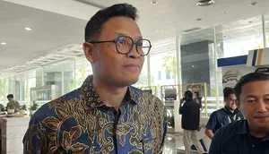 Purbaya Sebut Rotasi Pejabat Jadi Alasan Dipecat, Ini Kata Dirjen Pajak