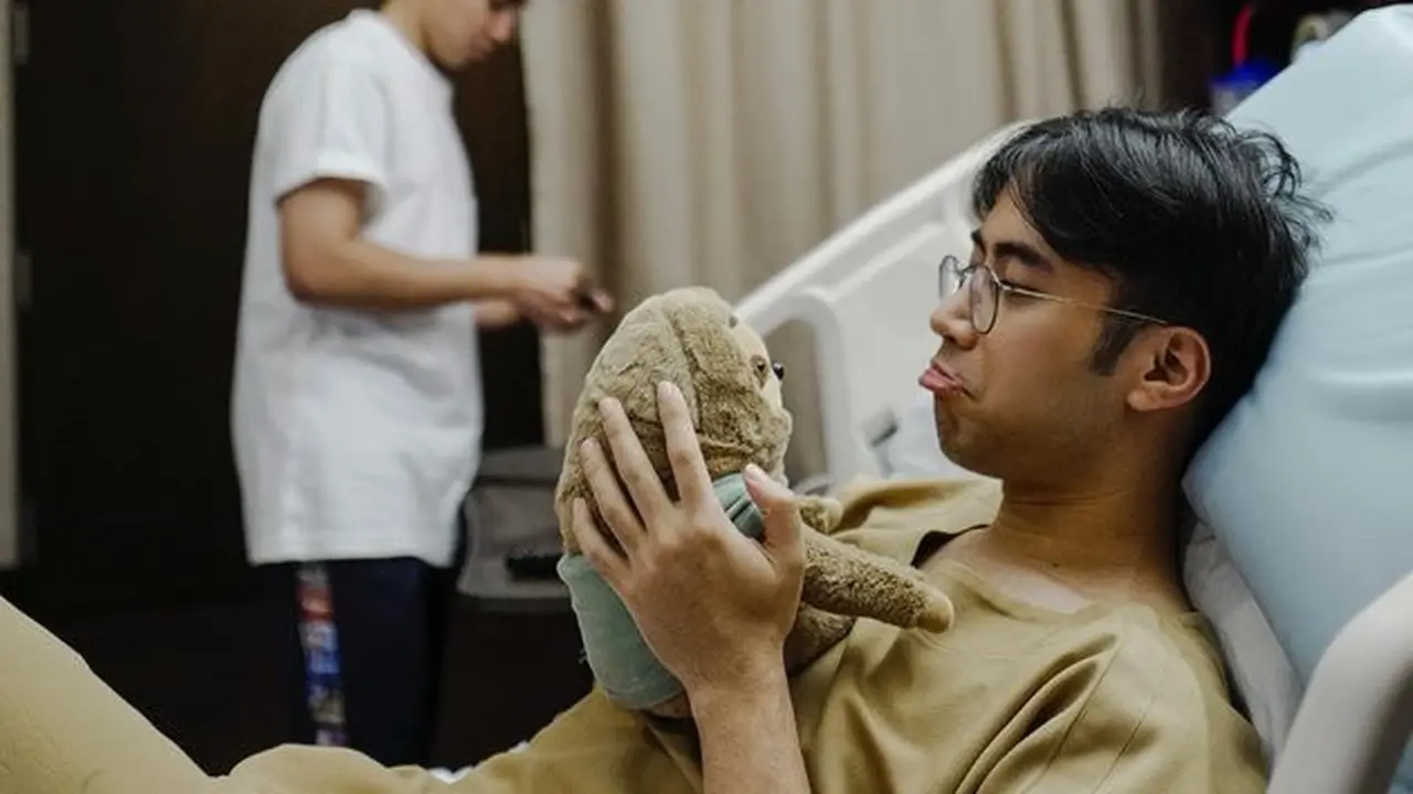 Mengenal Kanker Ginjal Seperti yang Diidap Vidi Aldiano, Faktor Risiko hingga Gejalanya