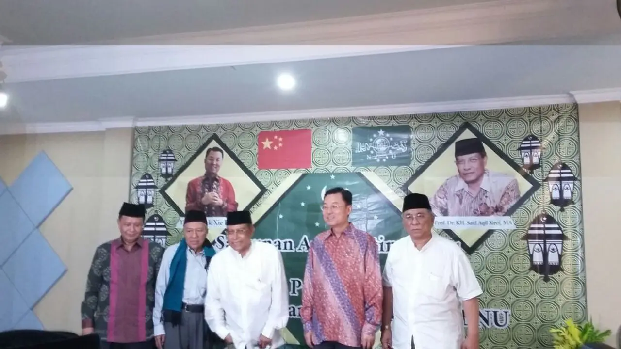 Buka Puasa di Pesantren, China Berbagi 500 Santunan ke Anak Yatim